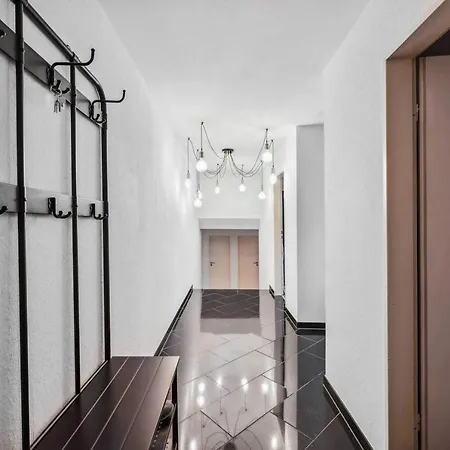 140 Sqm - Dream Flat In Old Town - Trade Fair + Arena * Düsseldorf
